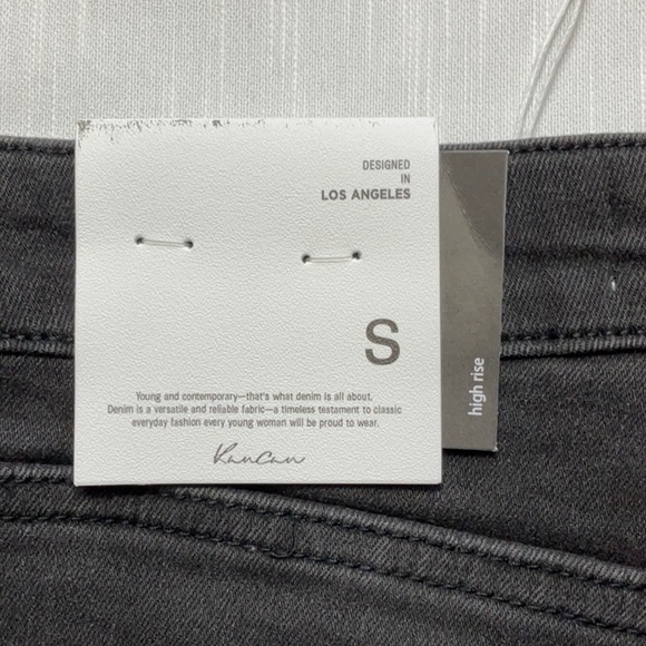 KanCan faded black high rise cutoff - Picture 6 of 9